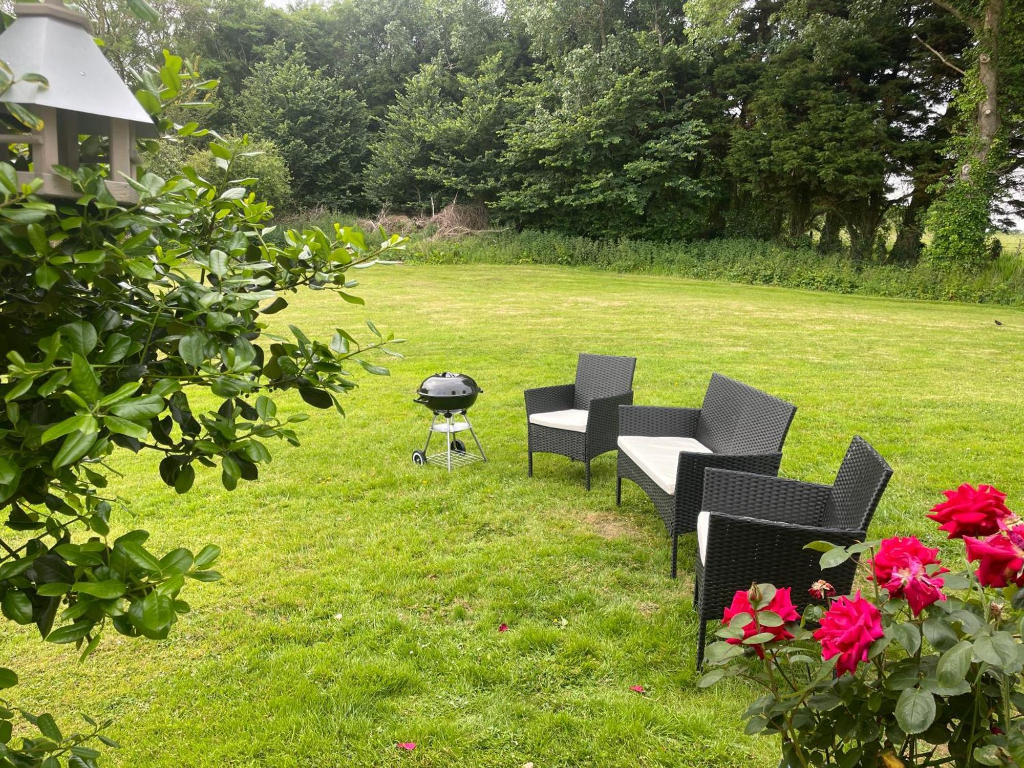 Look No Further Gorgeous Newly Renovated Contemporary Chalet Sandown Bay Holiday Centre Eksteriør billede